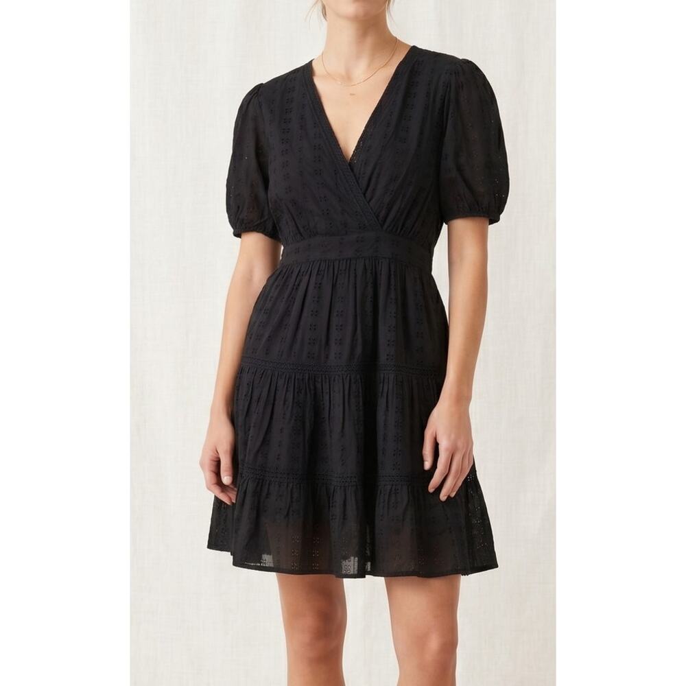 Grace + Karma Medium Black Eyelet Dress V Neck Short Sleeve NEW NWT